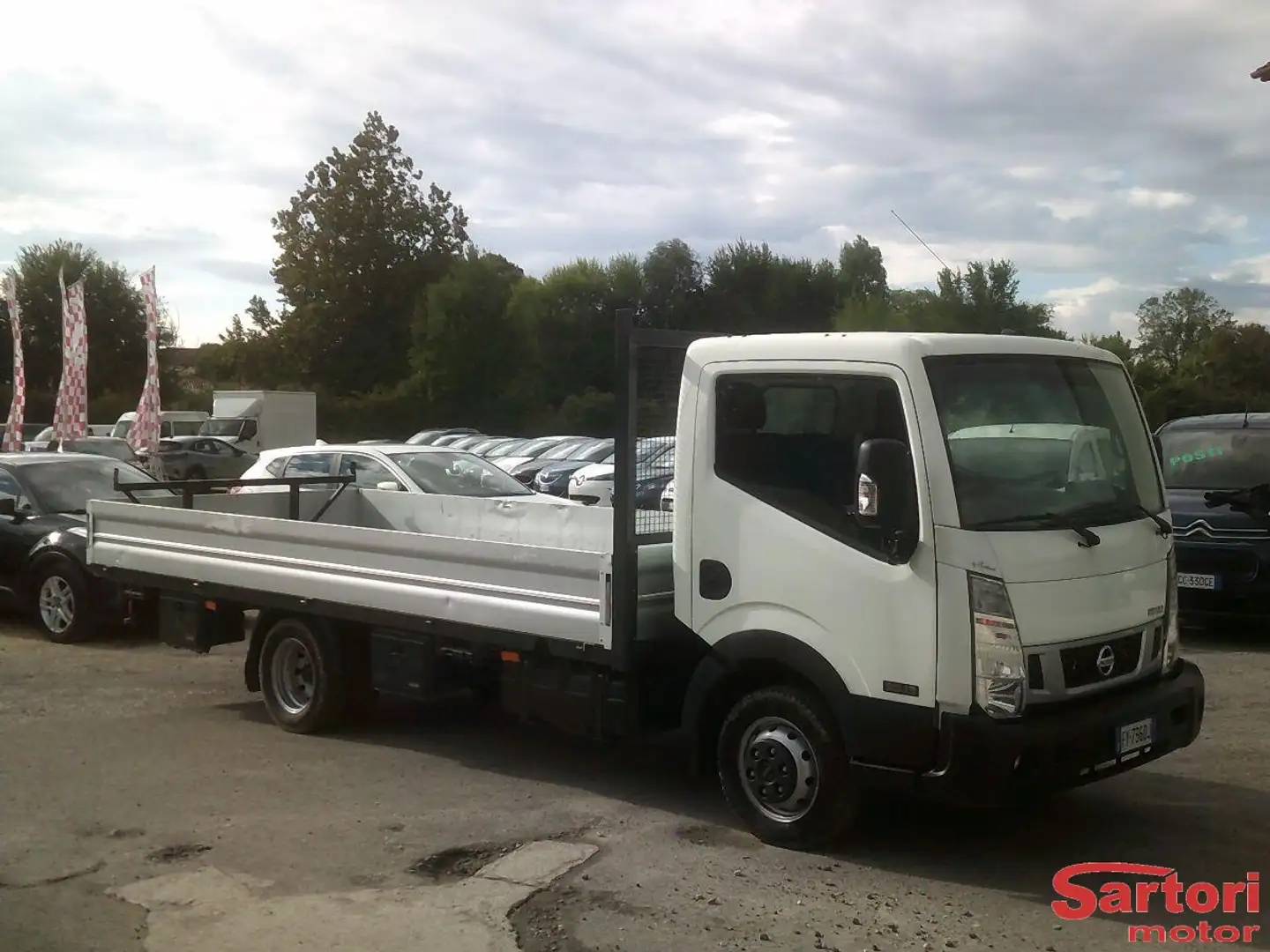 Nissan Cabstar NT 400 CASSONE 4 METRI UNIPROPRIETARIO! Blanc - 2