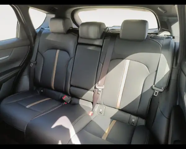 Mazda CX-60 view 13