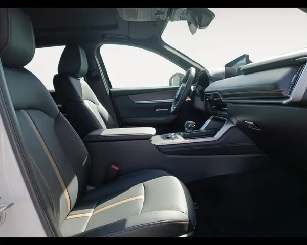 Mazda CX-60 view 15