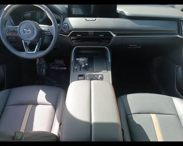 Mazda CX-60 view 10