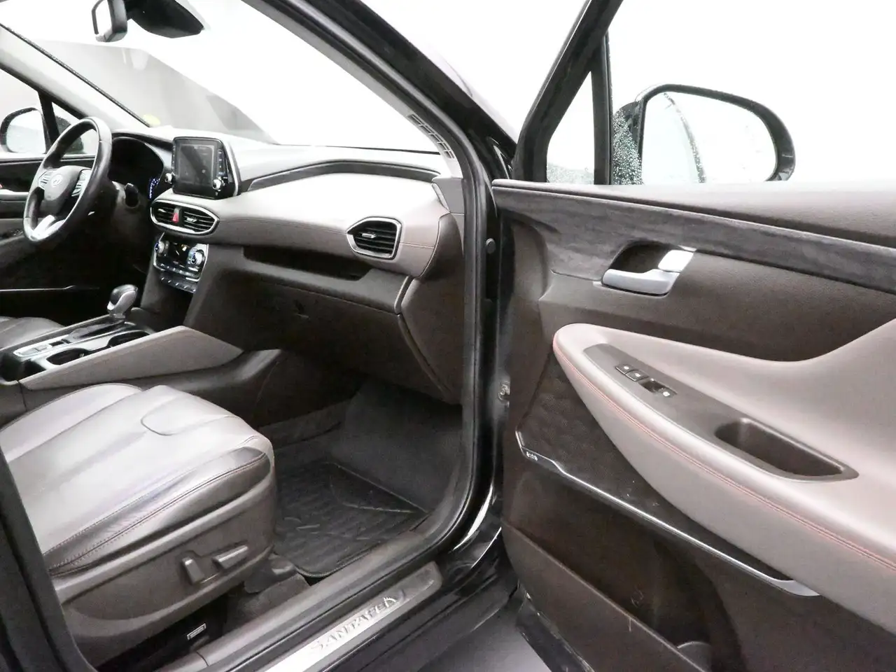 Hyundai SANTA FE снимка Hyundai SANTA FE