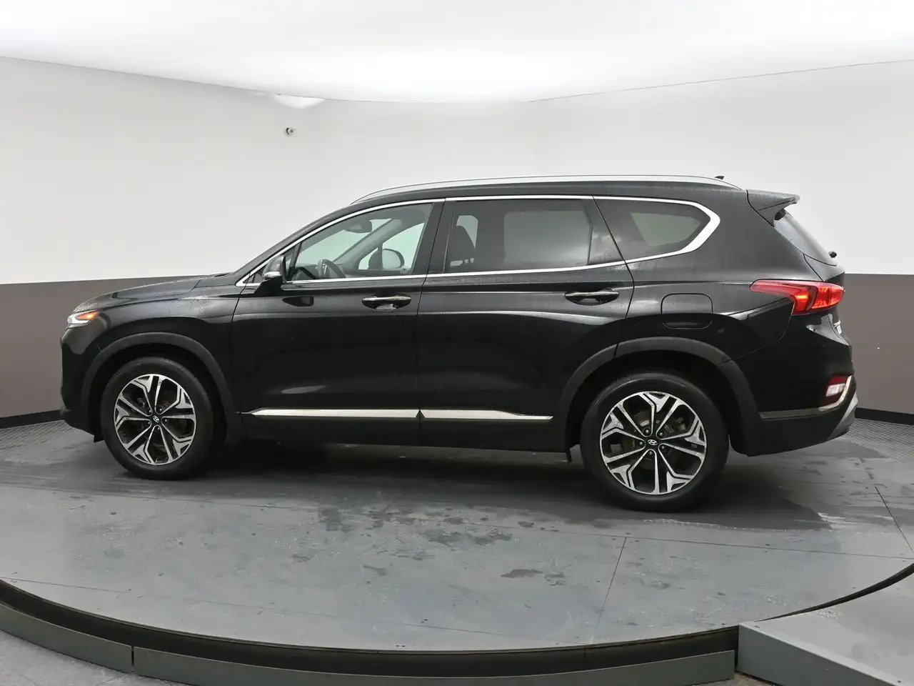Hyundai SANTA FE снимка Hyundai SANTA FE