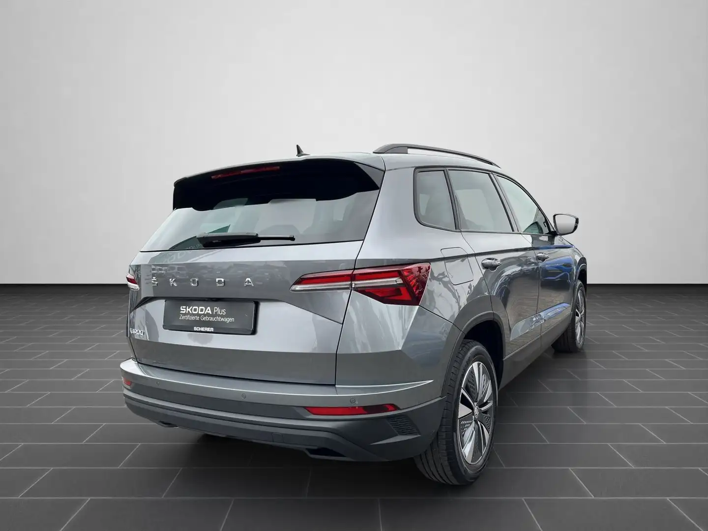 Skoda Karoq 2.0 TDI DSG Style Matrix-LED, Kessy, RFK, Grau - 2