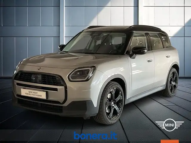 MINI Cooper D Countryman Mini Countryman 2.0 48V D Classic auto
