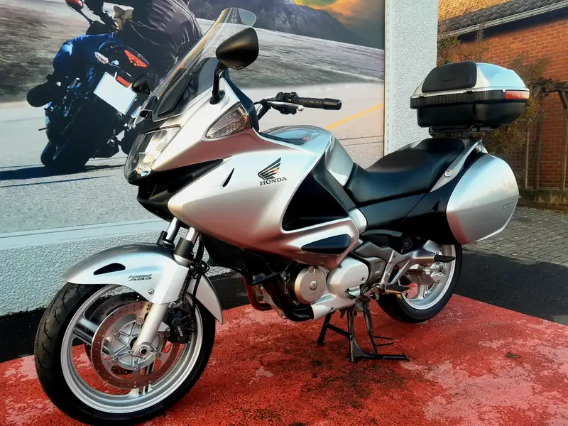 Honda Deauville - foto 6