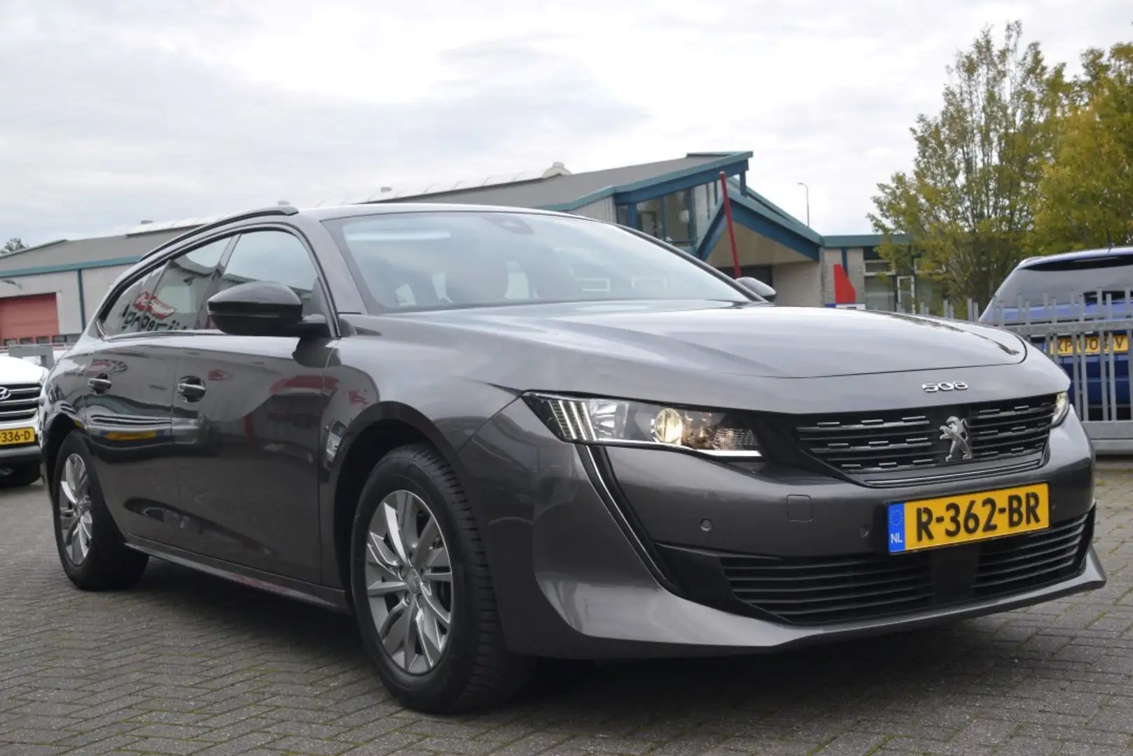 Peugeot 508 SW 1.2 PureTech Active Pack Business Carplay | Nav siva - 2