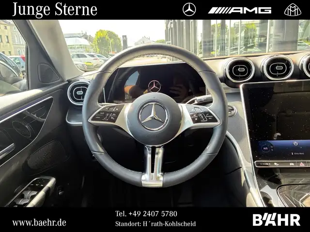 Mercedes-Benz C-Class view 13