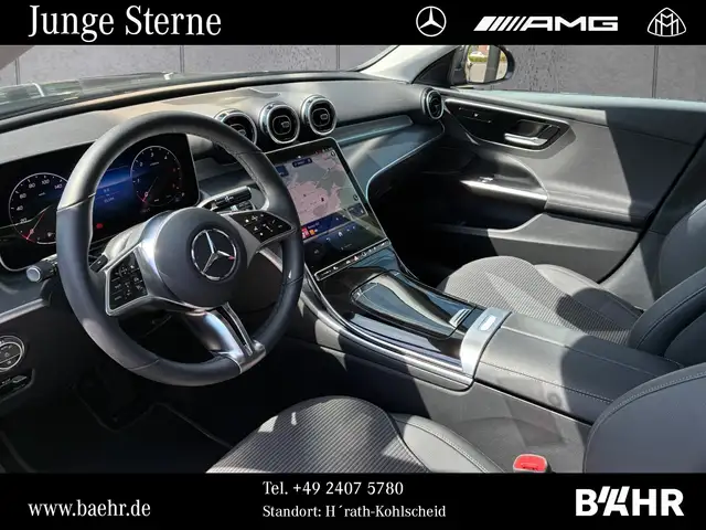 Mercedes-Benz C-Class view 11
