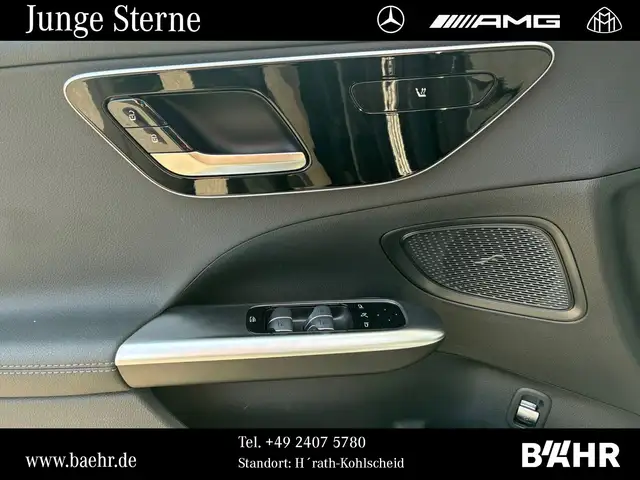 Mercedes-Benz C-Class view 14
