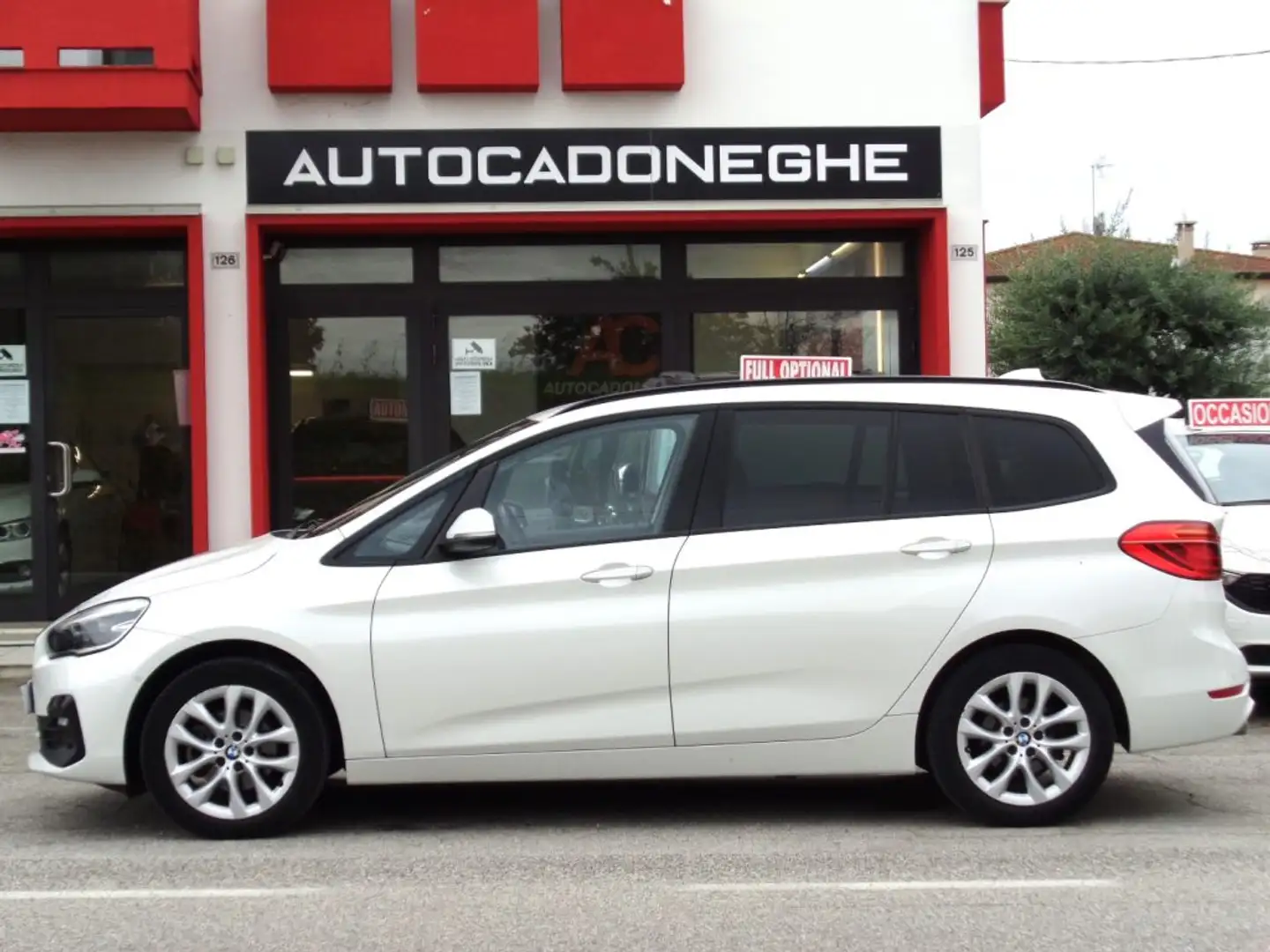 BMW 216 d 7p. PREZZO VALIDO FINO 08.11 km certificati BMW Bianco - 1