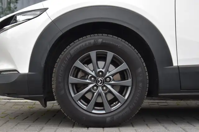 Mazda CX-30 view 12