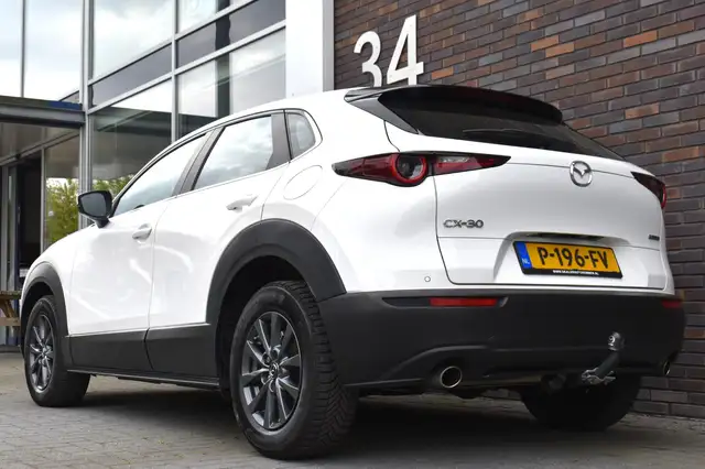 Mazda CX-30 view 2
