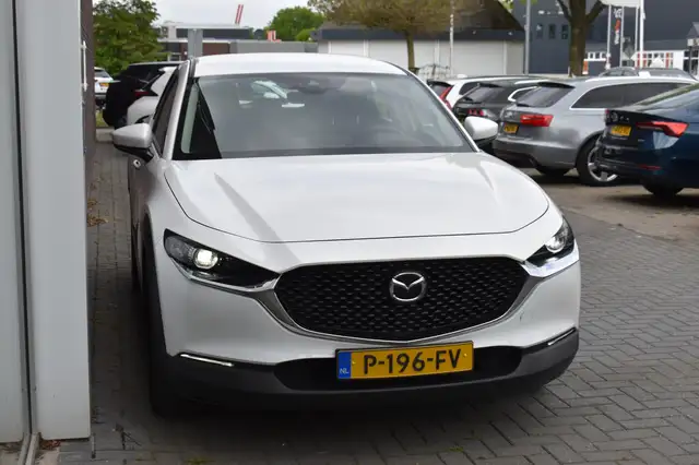 Mazda CX-30 view 9