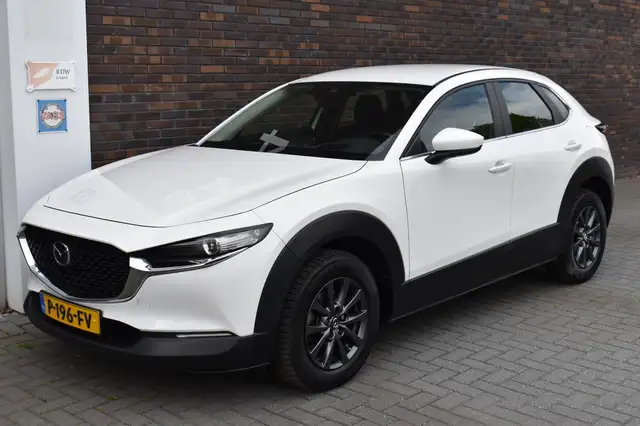 Mazda CX-30 view 11