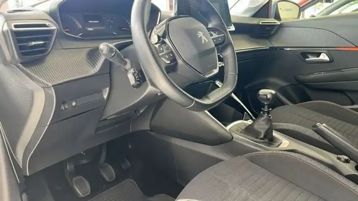 Peugeot 208 2023, foto 4