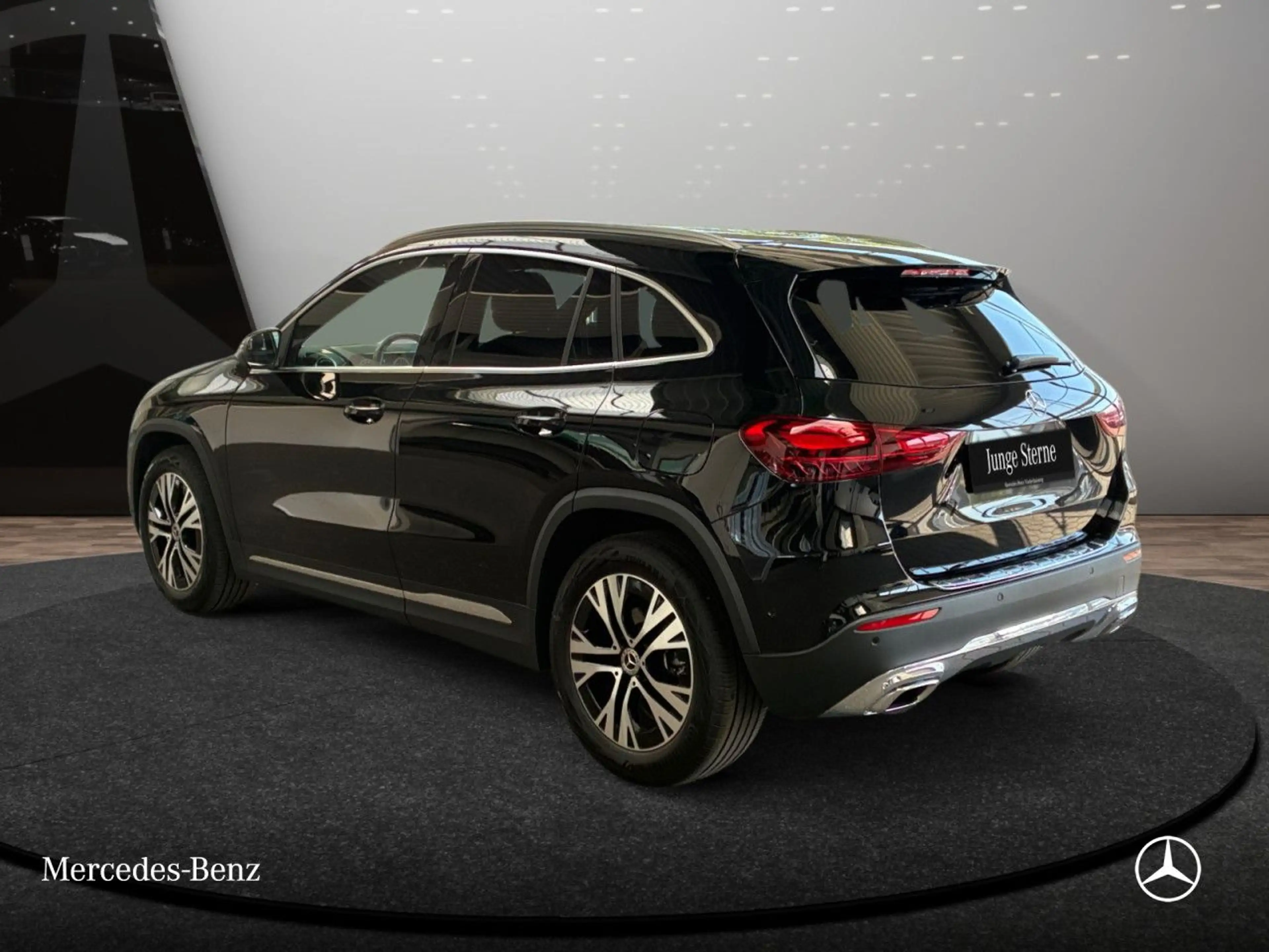 Mercedes-Benz GLA 200 d PROGRESSIVE+360°+AHK+LED+TOTW+8G — photo 10