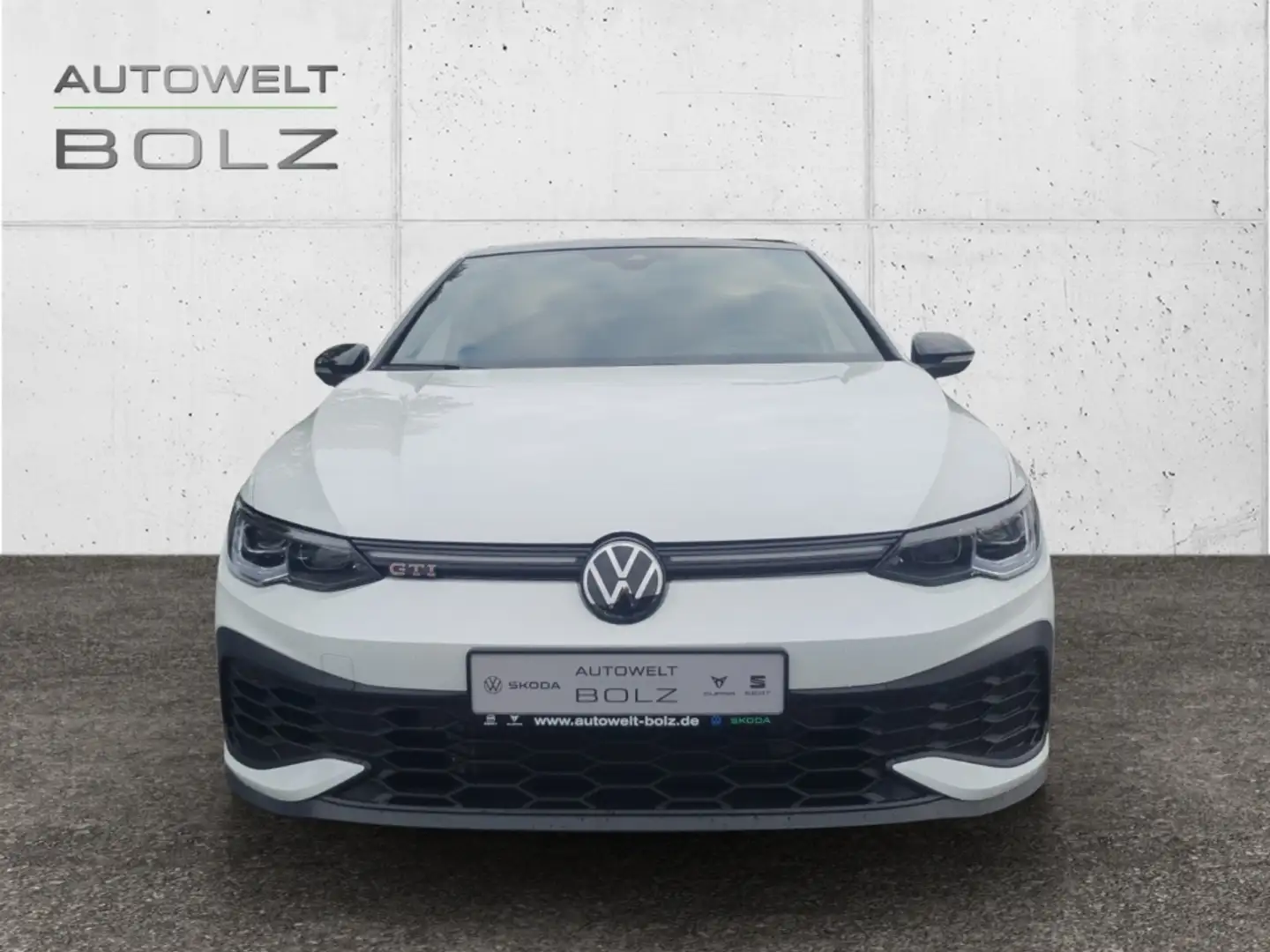 Volkswagen Golf VIII Clubsport 2.0 TSI HUD Pano Kamera HarKard Nav Weiß - 2