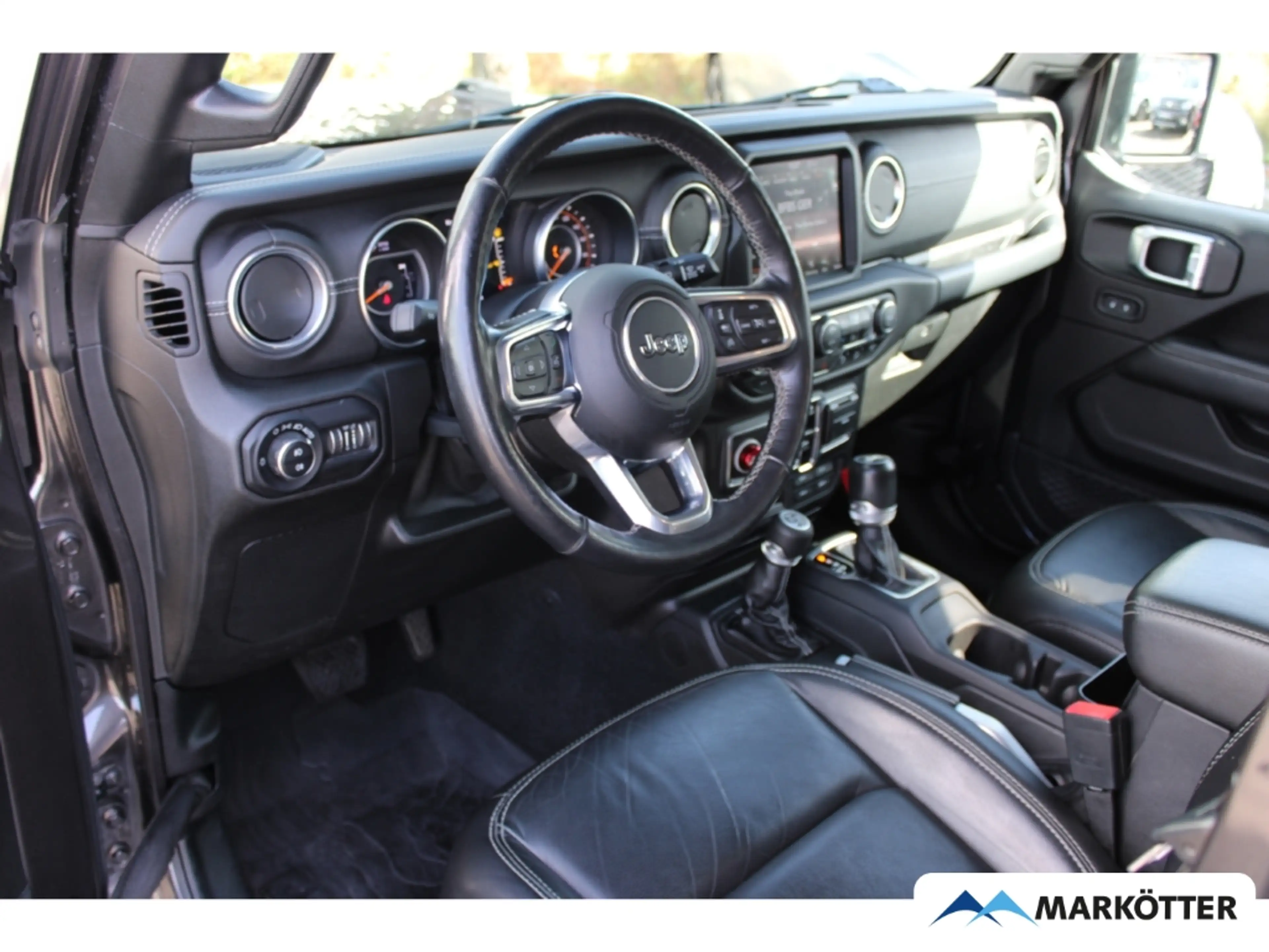 Jeep Wrangler Unlimited Sahara 2.2 AHK/BLIS/SHZ/CAM — photo 6