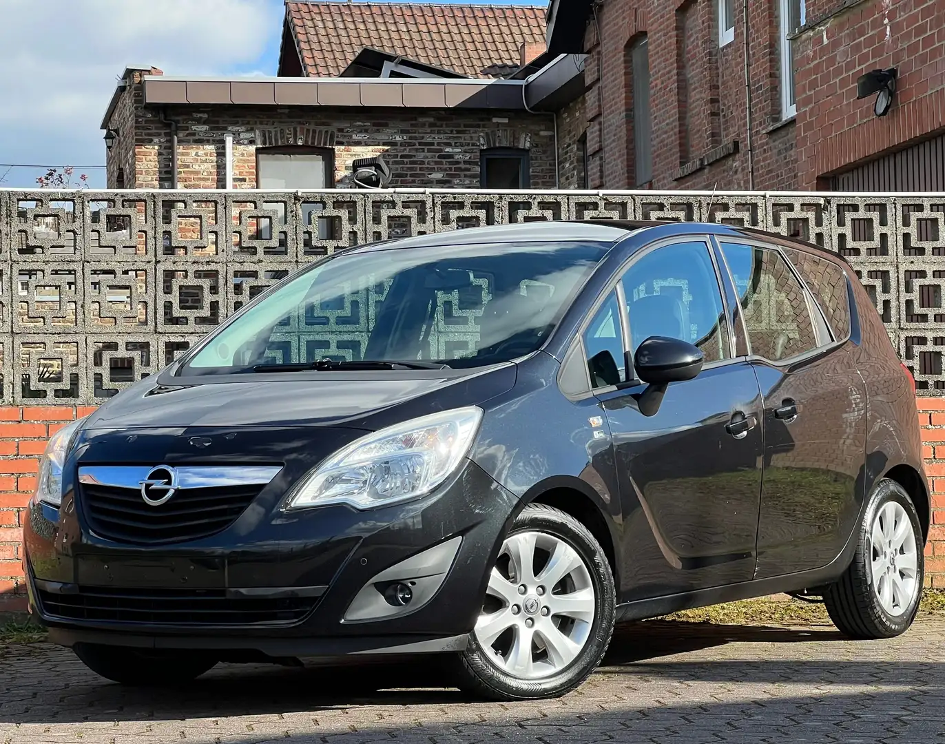 Opel Meriva 1.7 CDTi Enjoy Active DPF Noir - 2