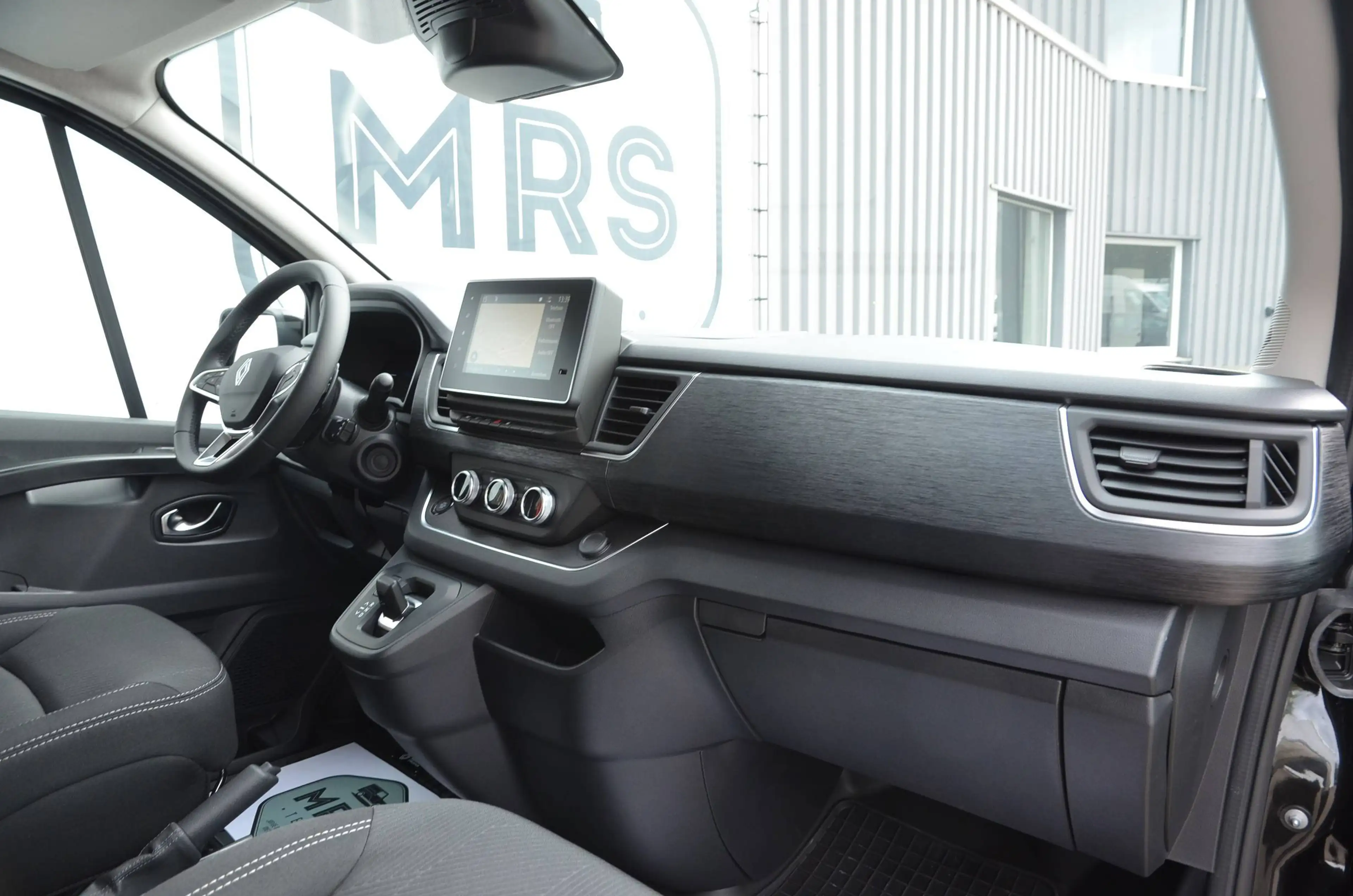 Renault Trafic - L2- Dubbelcabine- ACC- Exclusive- Automaat- Nieuw- 36990+BTW — photo 9
