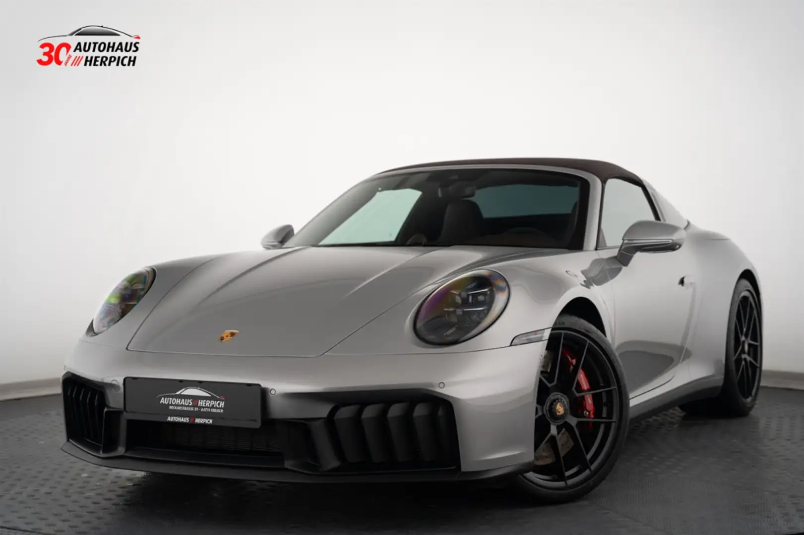 Porsche 992 .2 Targa 4 GTS T-Hybrid Matrix Lift BOSE 360 Silber - 1