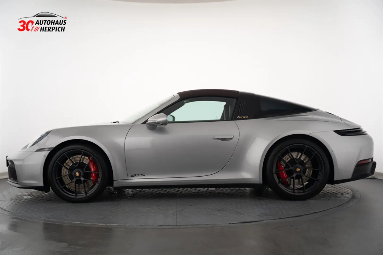 Porsche 992 .2 Targa 4 GTS T-Hybrid Matrix Lift BOSE 360 Silber - 2