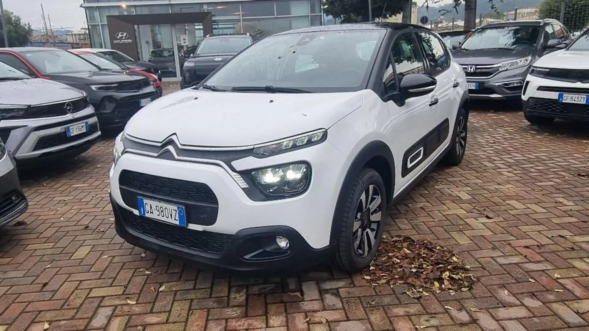 Citroen C3 BlueHDi 100 S&S Feel Blanc - 2