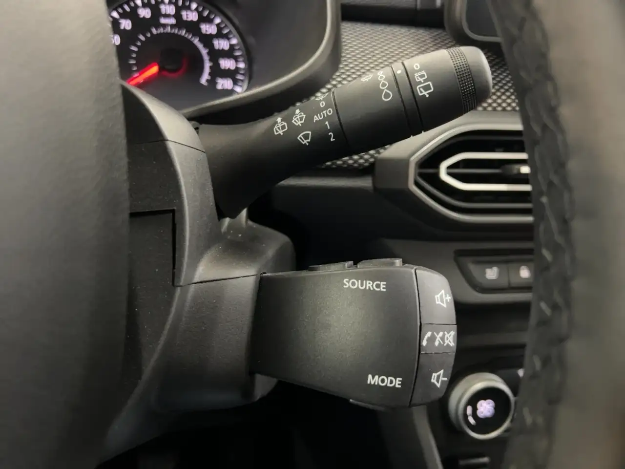 Dacia Jogger Extreme+ TCe 100 ECO-G, миниатюра 16