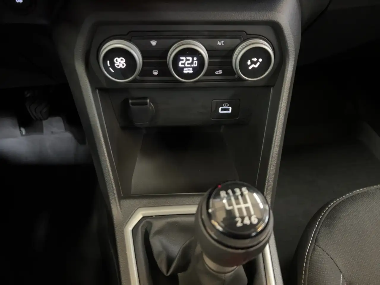 Dacia Jogger Extreme+ TCe 100 ECO-G, миниатюра 17