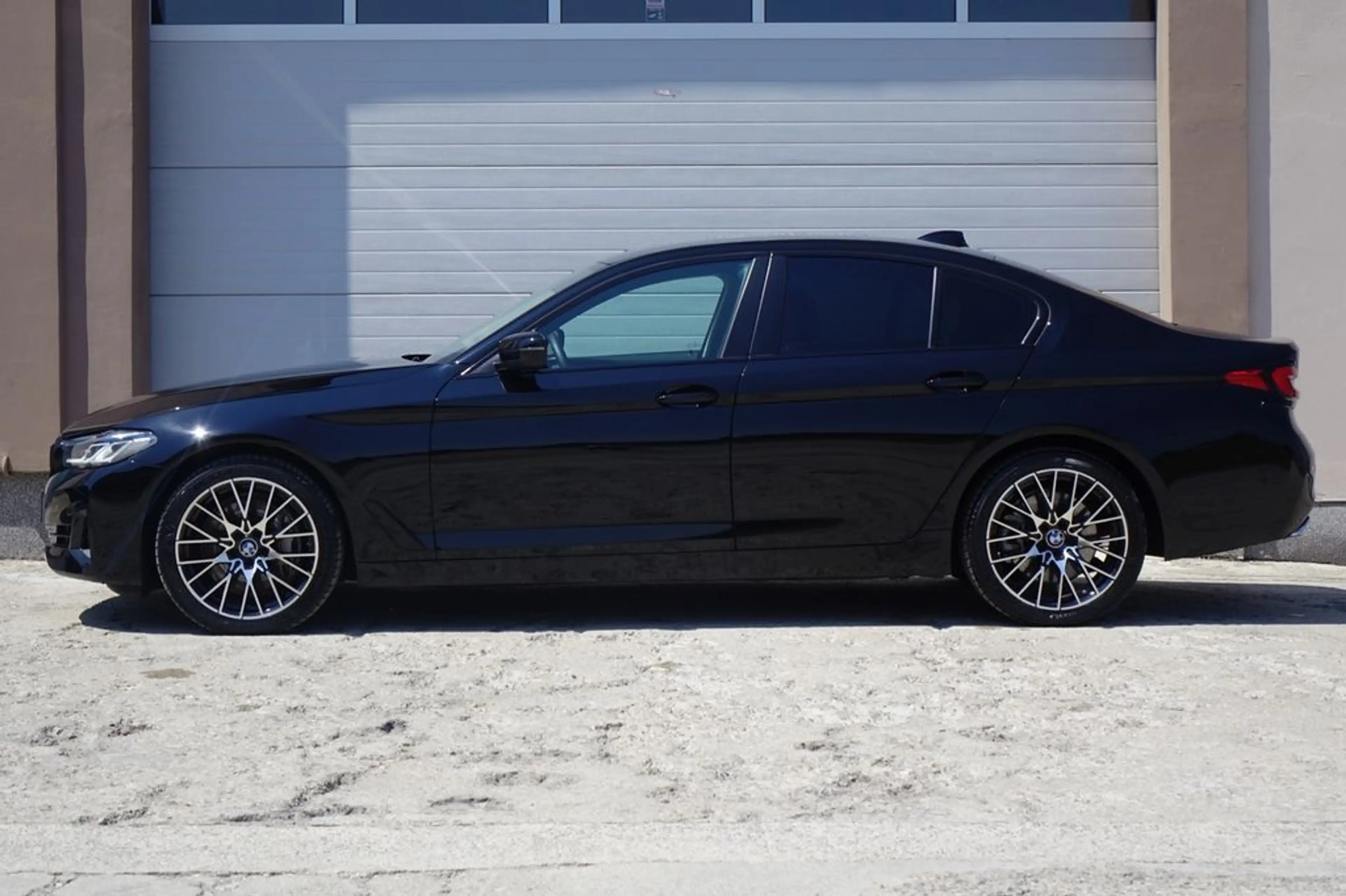 BMW 530 d 530d xDrive M 19 Laser Keyless Go — photo 4