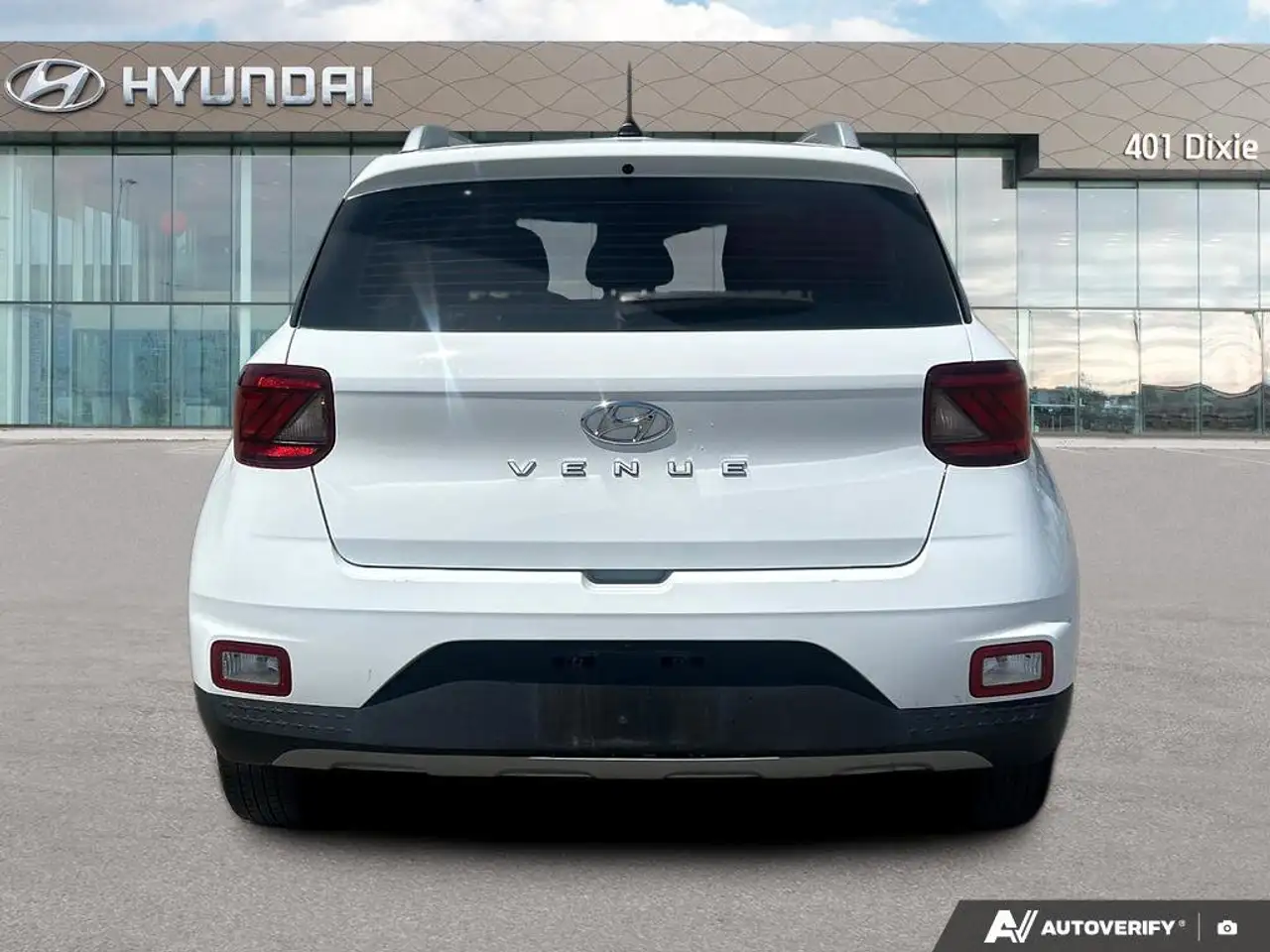 Hyundai Venue снимка Hyundai Venue