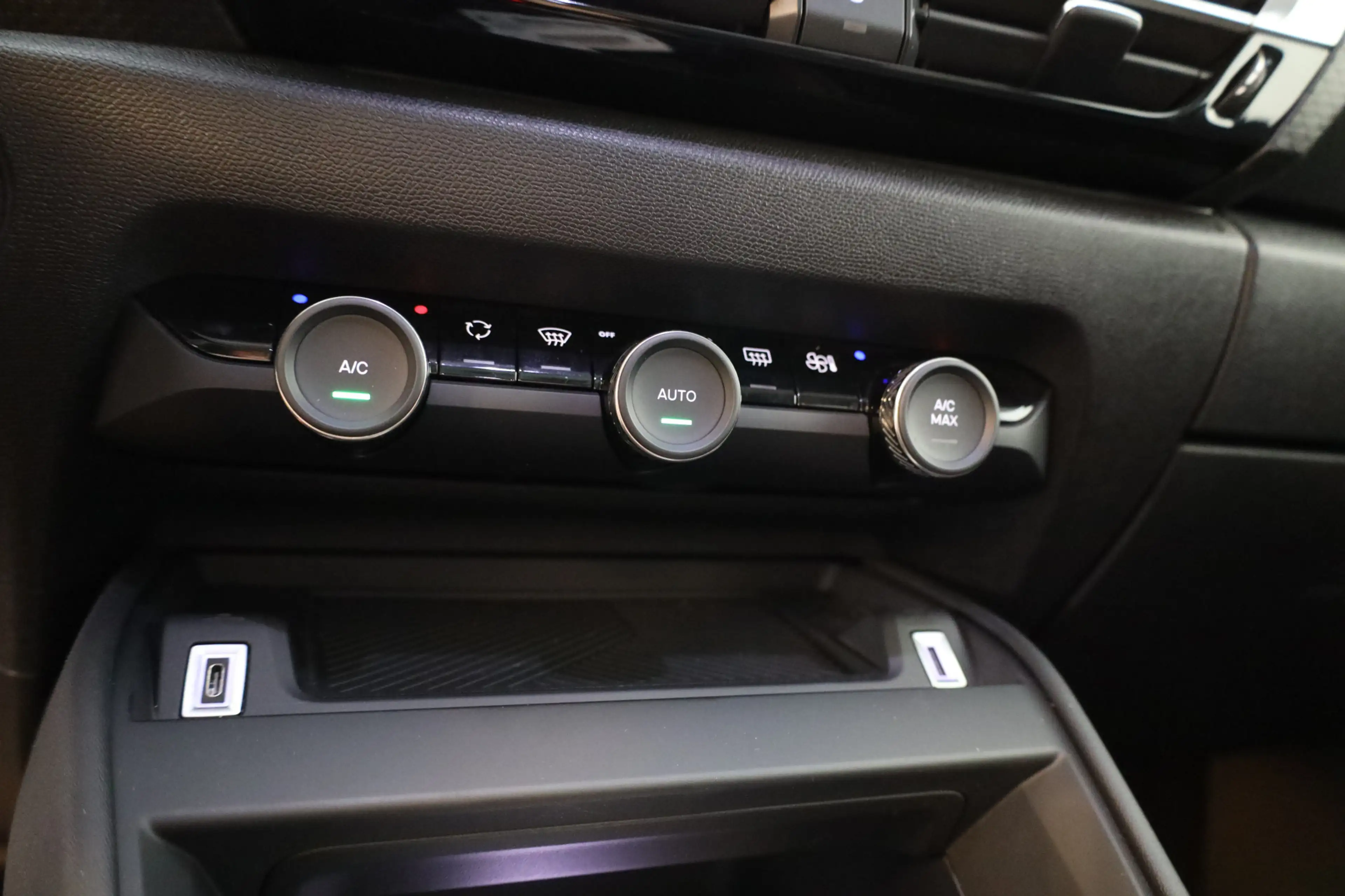 Citroen E-C4 Electric Shine 50 kWh Panoramadak | Adapt. Cruise | Leer | — photo 20