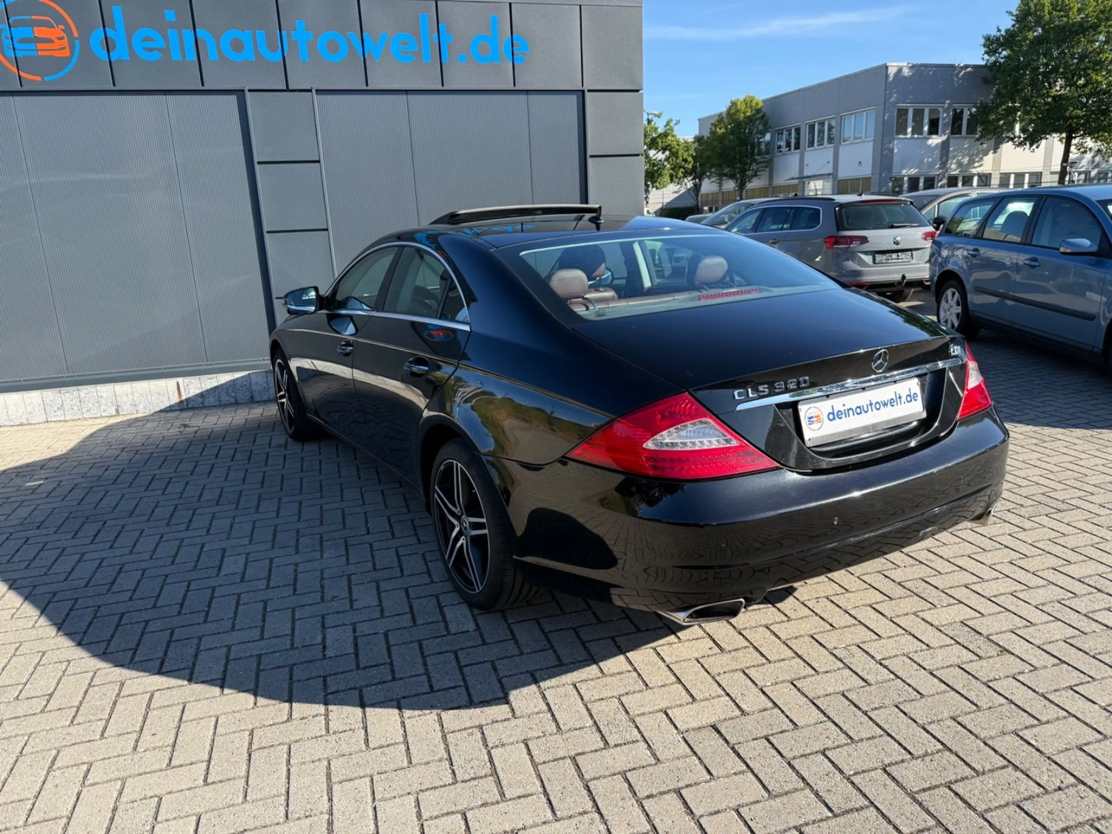 Mercedes-Benz CLS 320 *Panorama*Automatik*TüvNeu — photo 6