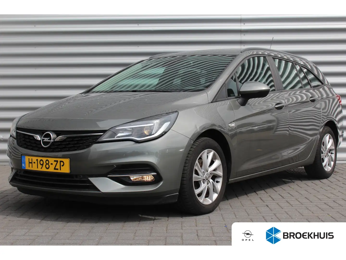 Opel Astra Sports Tourer 1.2 TURBO 110PK EDITION+ / NAVI / CL Gris - 1