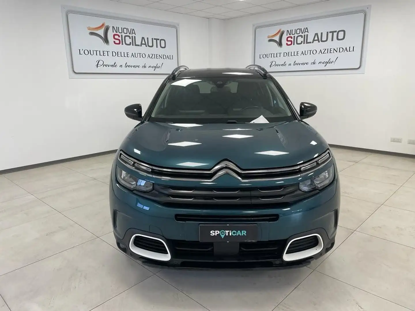 Citroen C5 Aircross PureTech 130 S&S Shine Зелений - 1