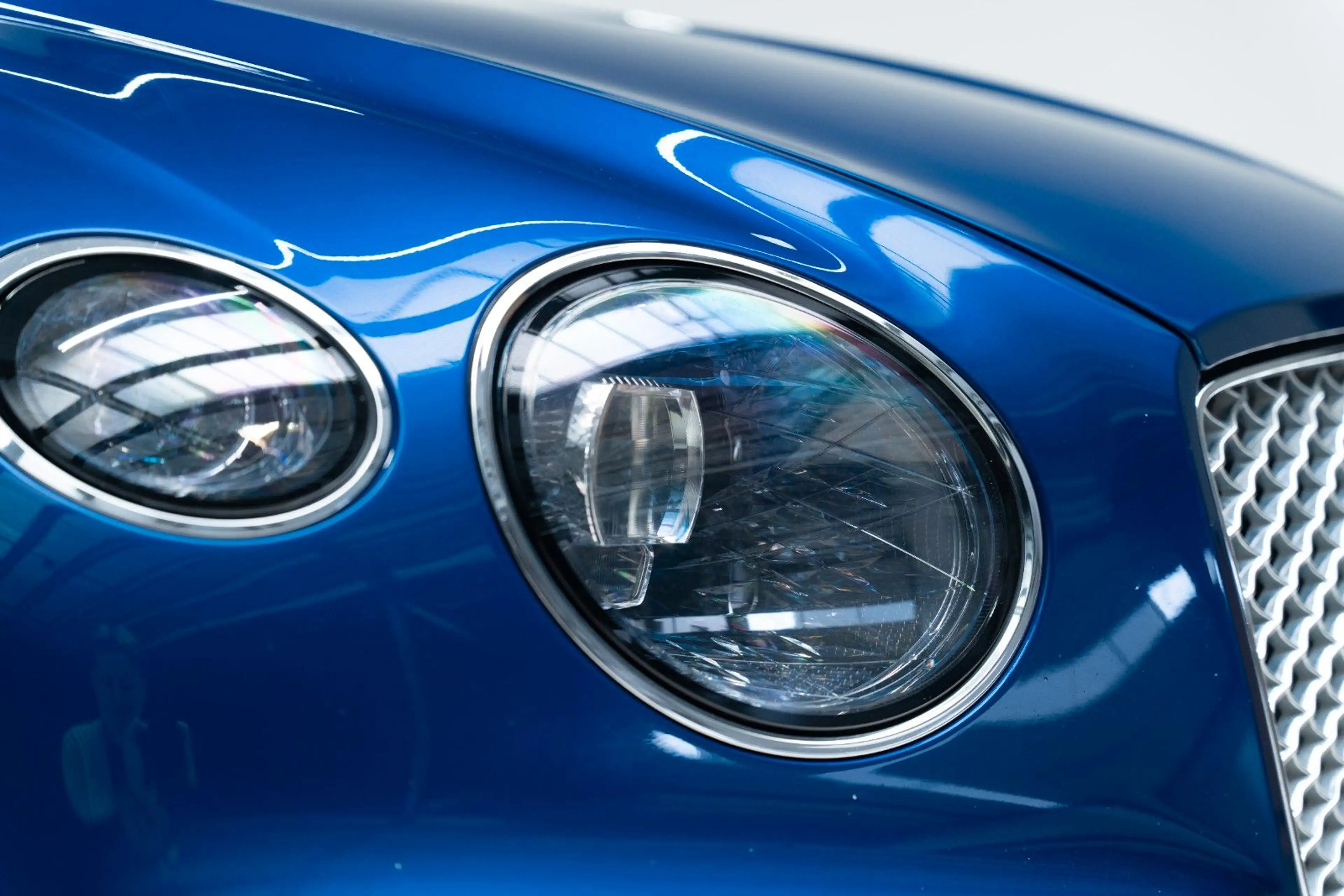 Bentley Continental GT 6.0 W12 — photo 9