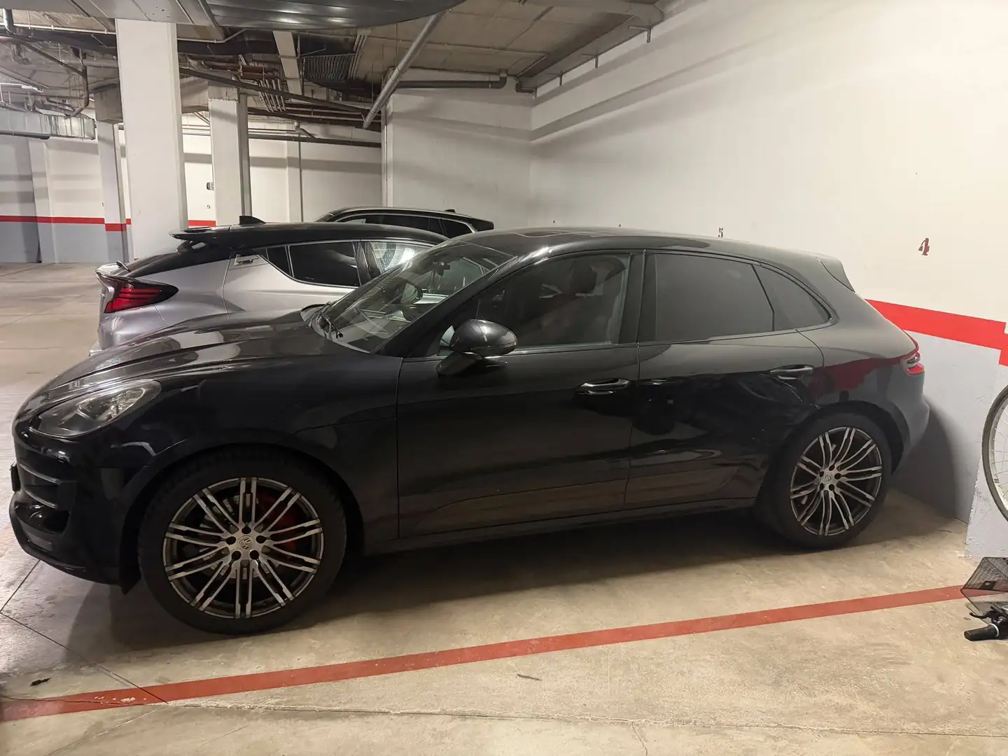 Porsche Macan Macan Turbo Aut. Negro - 2