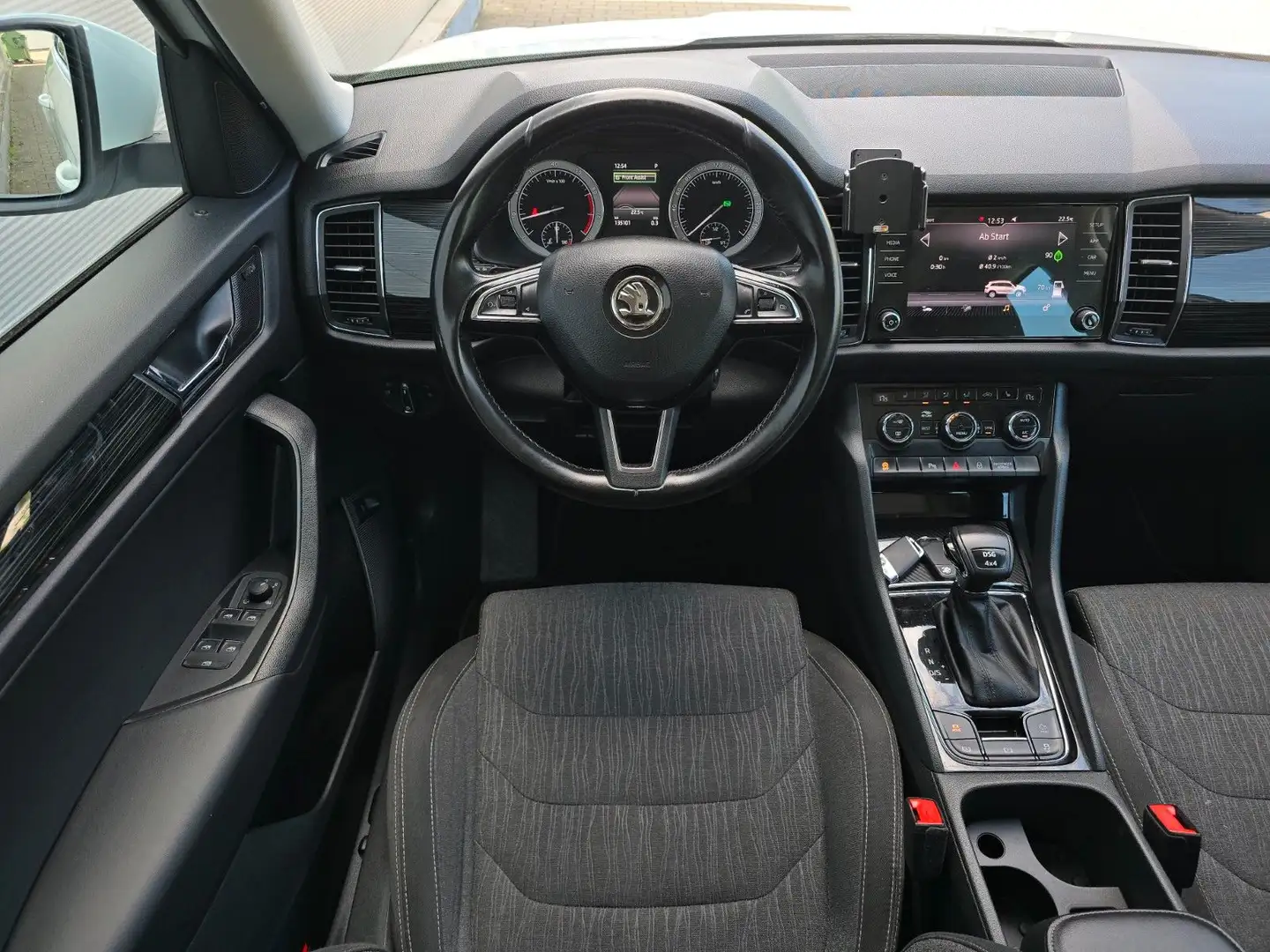 Skoda Kodiaq Style 4x4 (Panorama/Automatik) Weiß - 2