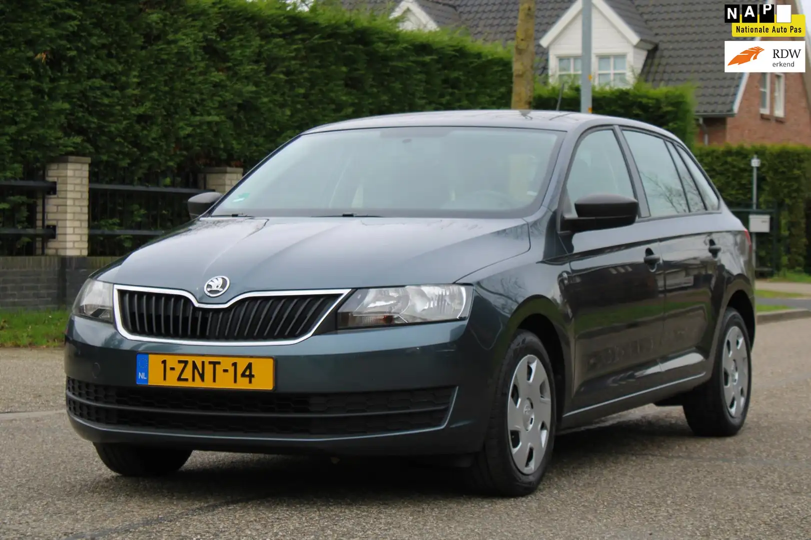 Skoda Rapid/Spaceback 1.2 TSI Greentech Active | AIRCO | NAP | MOOIE GOE Gris - 1