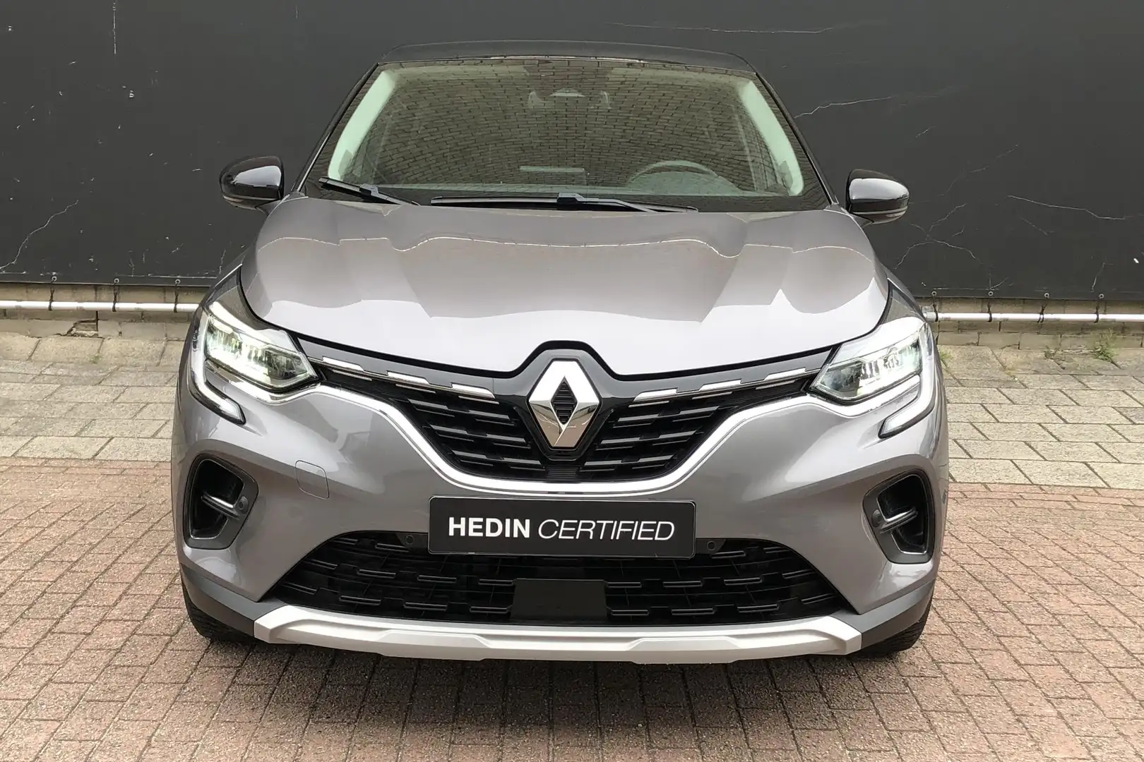 Renault Captur 1.6 E-Tech Plug-in Hybrid 160 Intens | Trekhaak | Gris - 2