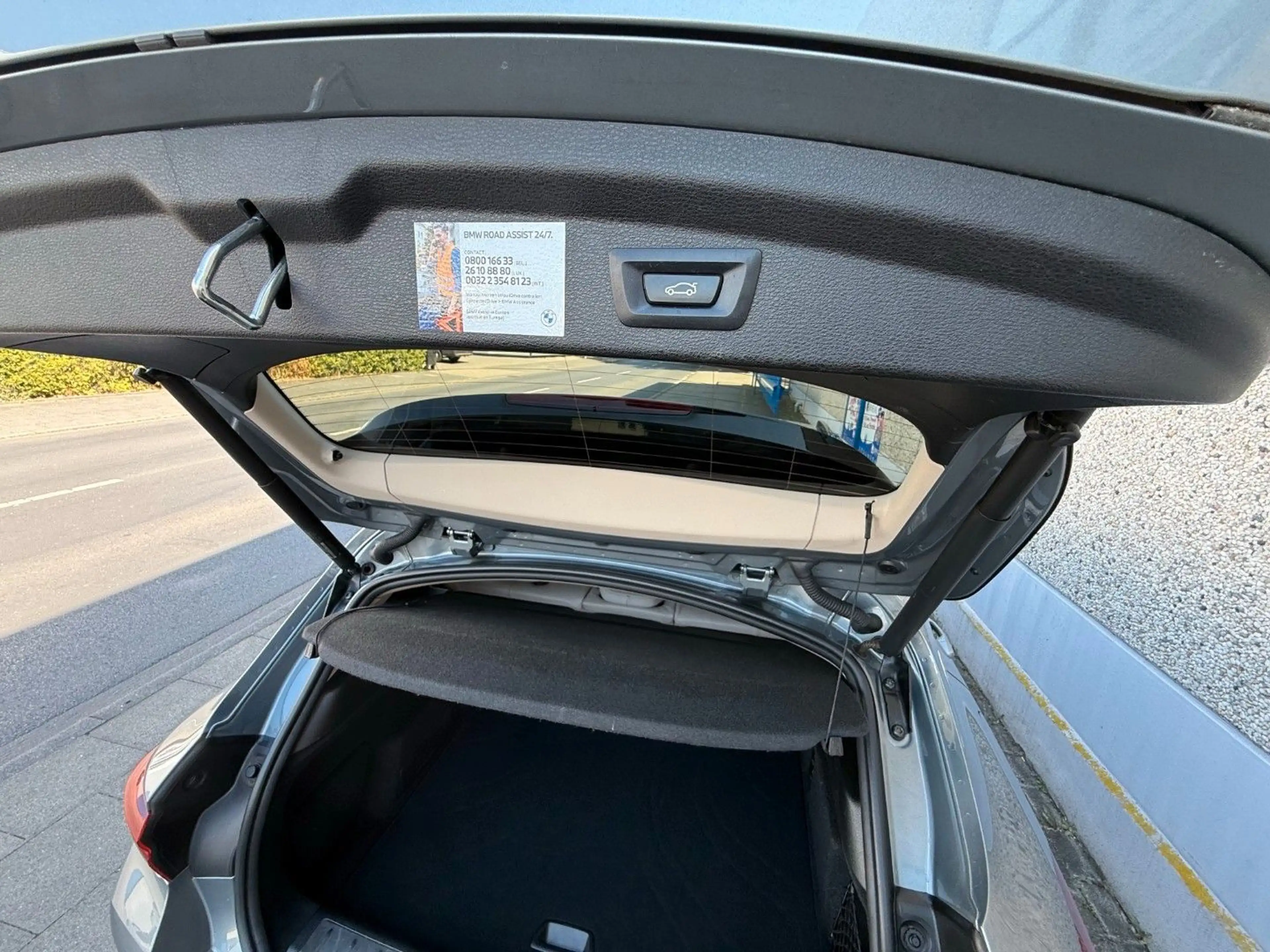 BMW X2 sDrive20i DCT Panorama AHK CarPlay LED Kamera — photo 10