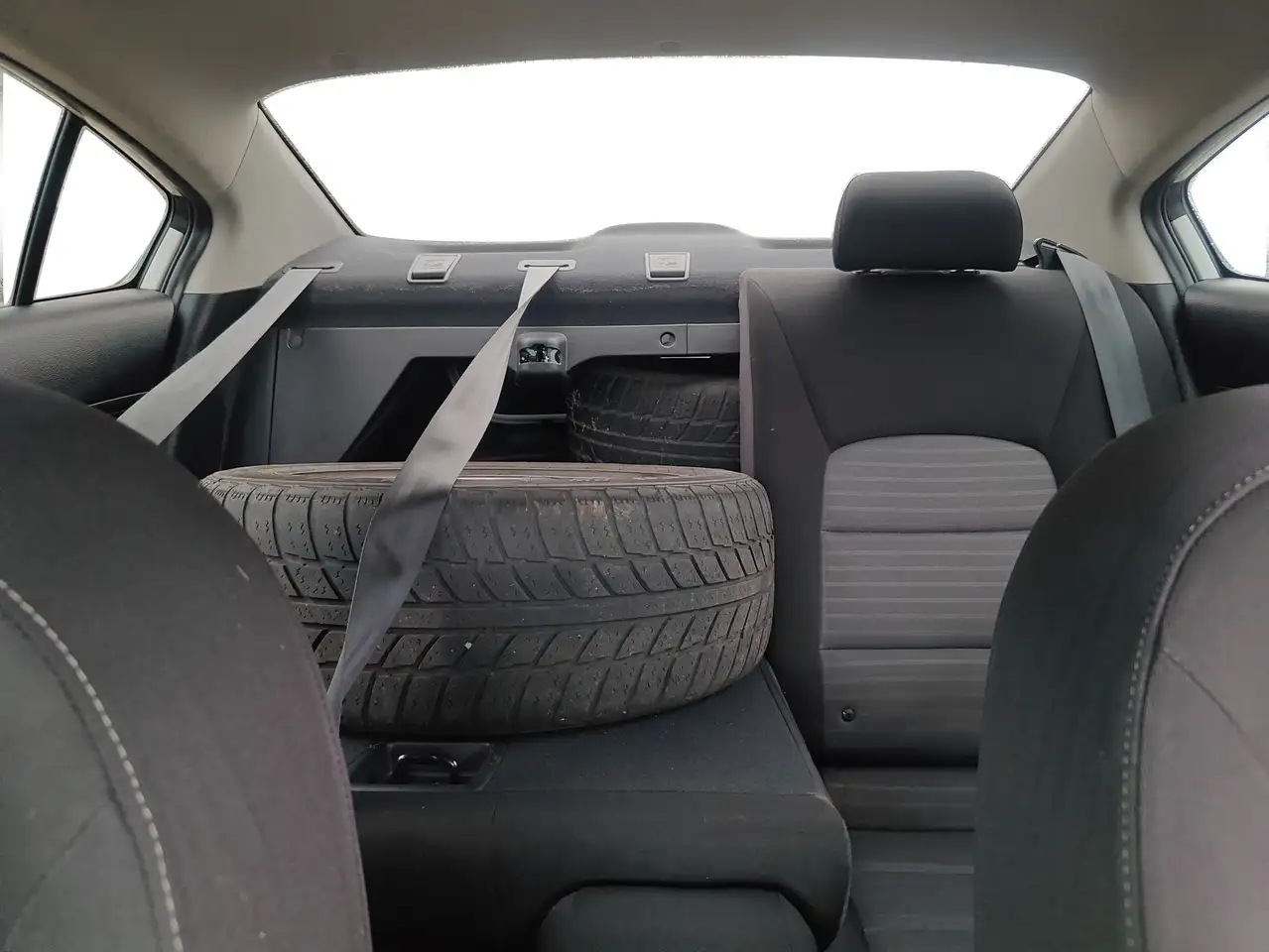 Kia Forte снимка Kia Forte