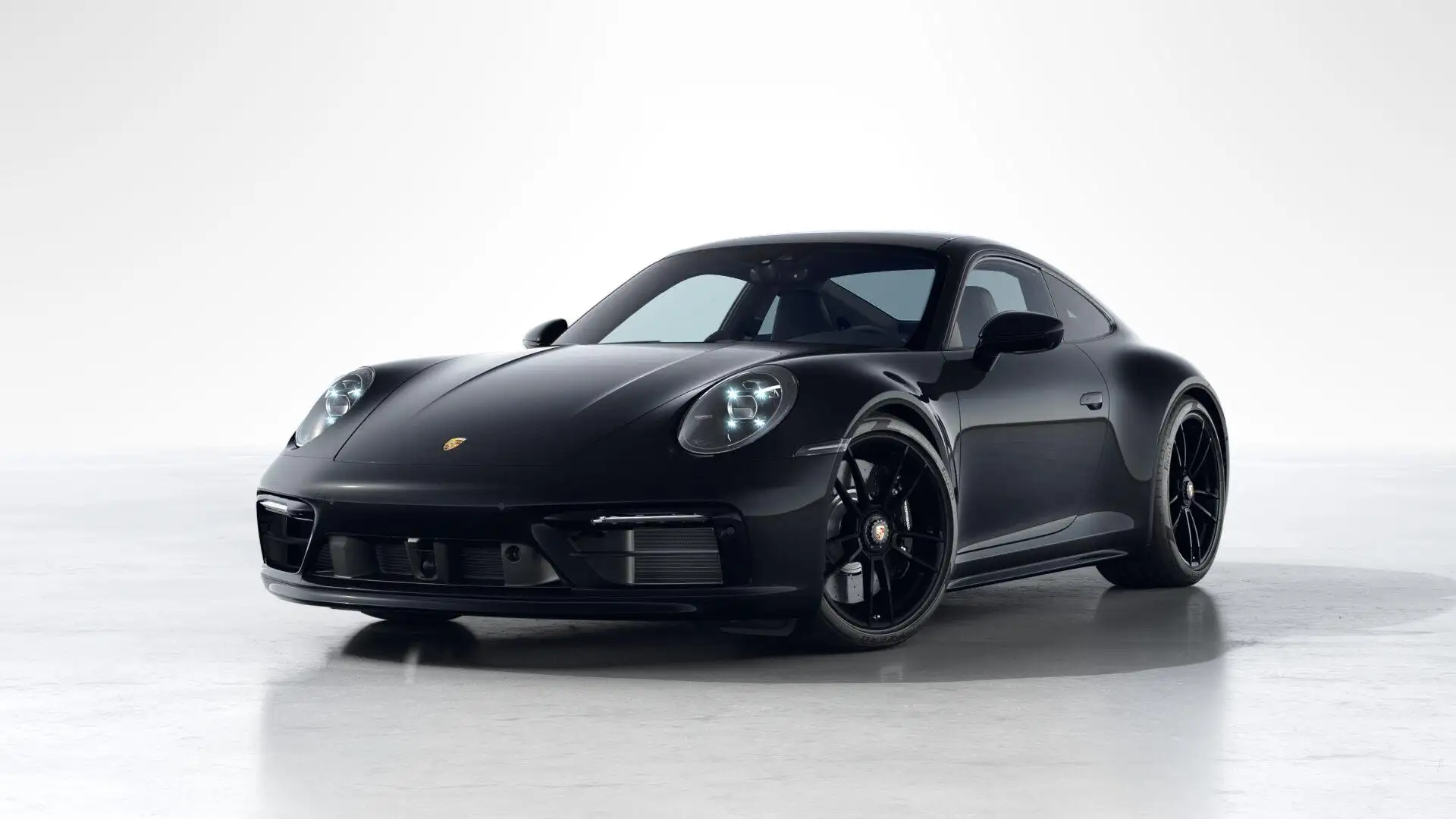 Porsche 911 Carrera 4 GTS Noir - 1