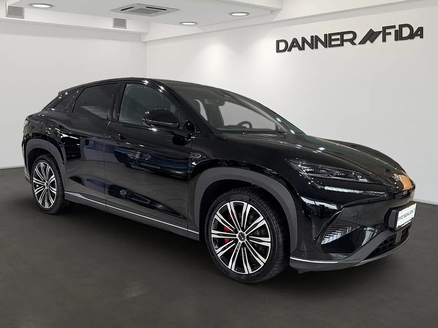 BYD Sealion 7 Excellence AWD *AKTIONSPREIS * Schwarz - 2