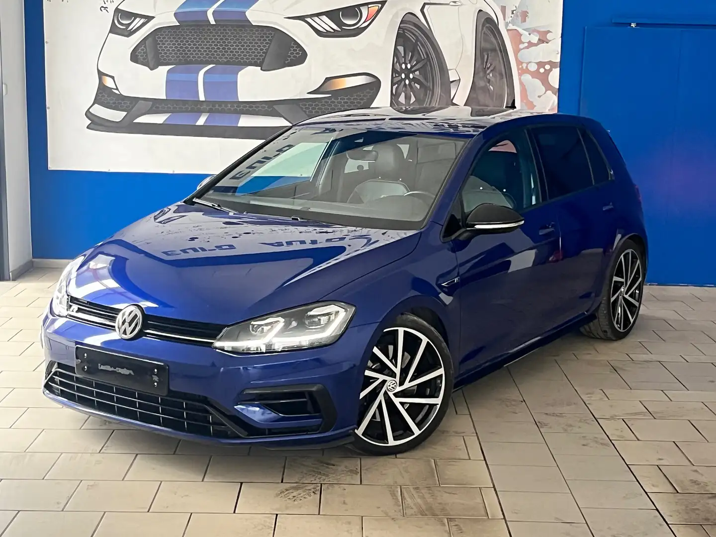 Volkswagen Golf R 2.0 TSI/boite manu/4x4/2018/32.783km/ Синій - 2