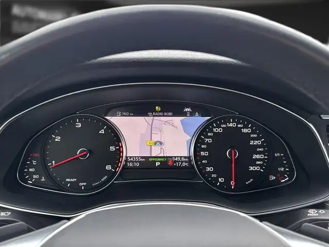 Audi A6 view 20