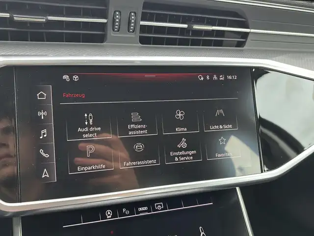 Audi A6 view 23