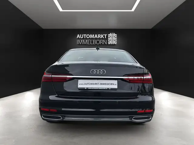 Audi A6 view 10