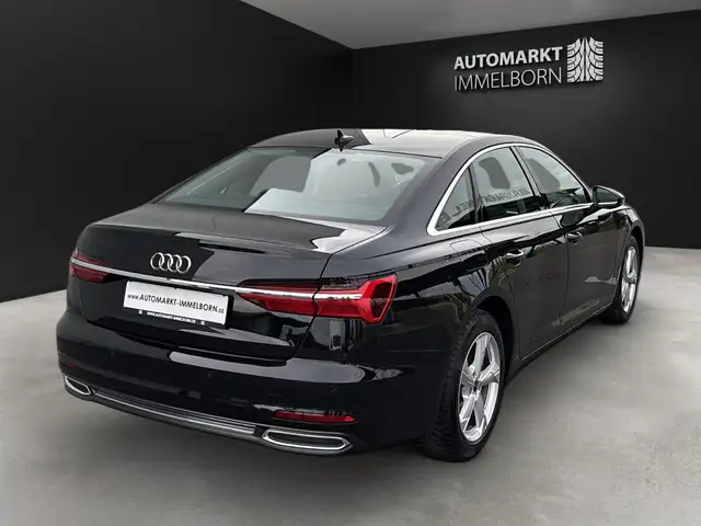 Audi A6 view 6