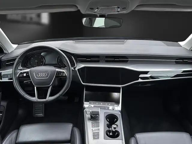Audi A6 view 14
